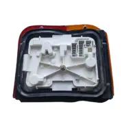 Fanalino posteriore sinistro  PEUGEOT  205 dal 1983 al 1990. - immagine 2